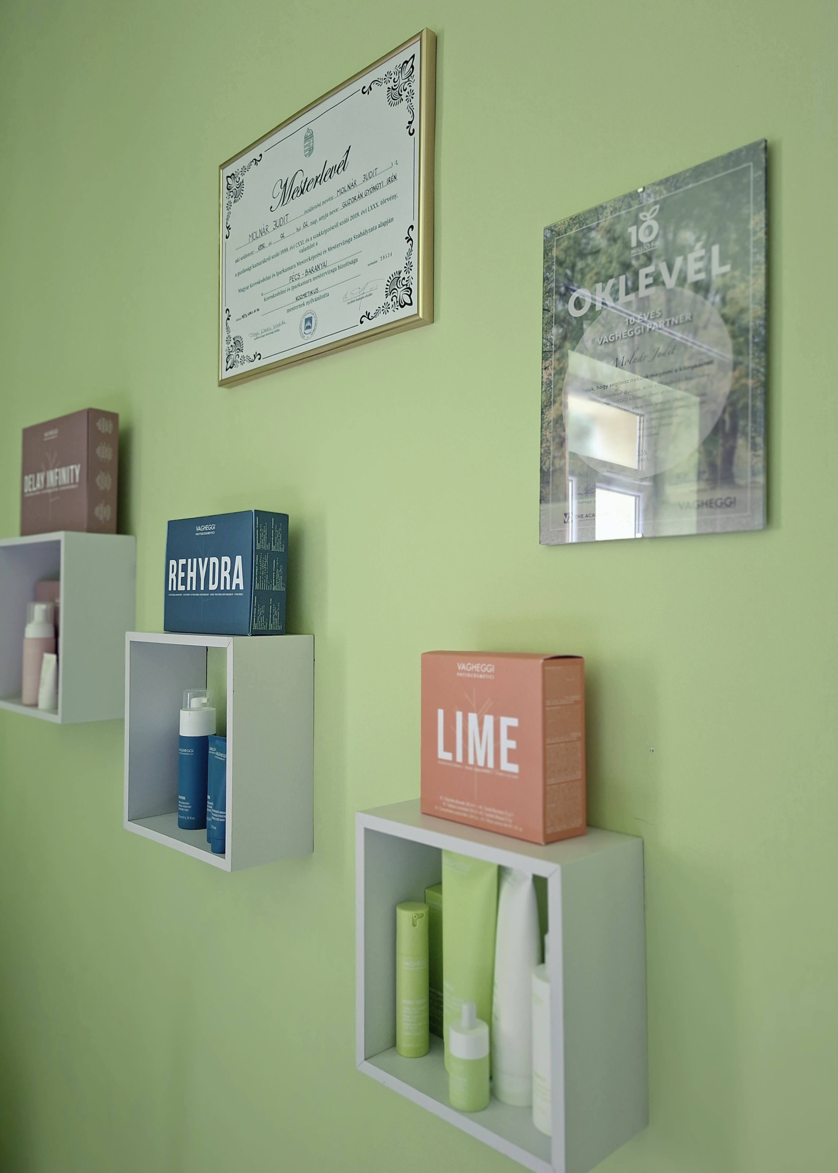 Interior view of Judit Molnár Beauty Studio